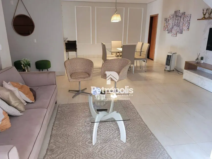 Foto 4 de Casa com 4 quartos à venda, 280m2 em Plano Diretor Sul, Palmas - TO