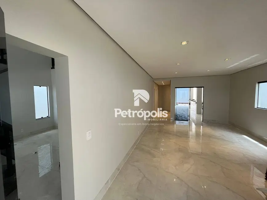 Foto 3 de Casa com 6 quartos à venda, 360m2 em Plano Diretor Sul, Palmas - TO