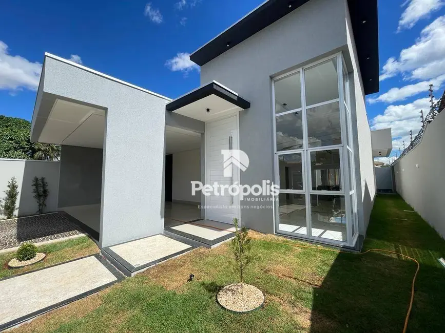 Foto 1 de Casa com 3 quartos à venda, 360m2 em Plano Diretor Sul, Palmas - TO