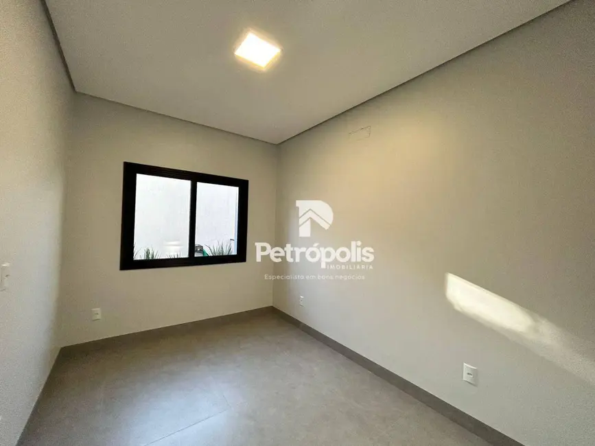 Foto 9 de Casa com 3 quartos à venda, 222m2 em Plano Diretor Sul, Palmas - TO