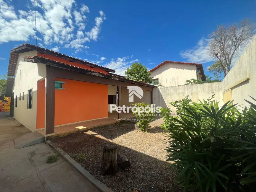 Casa com 3 quartos à venda, 360m2 em Plano Diretor Norte, Palmas - TO - imagem 2 Foto 2 de Casa com 3 quartos à venda, 360m2 em Plano Diretor Norte, Palmas - TO