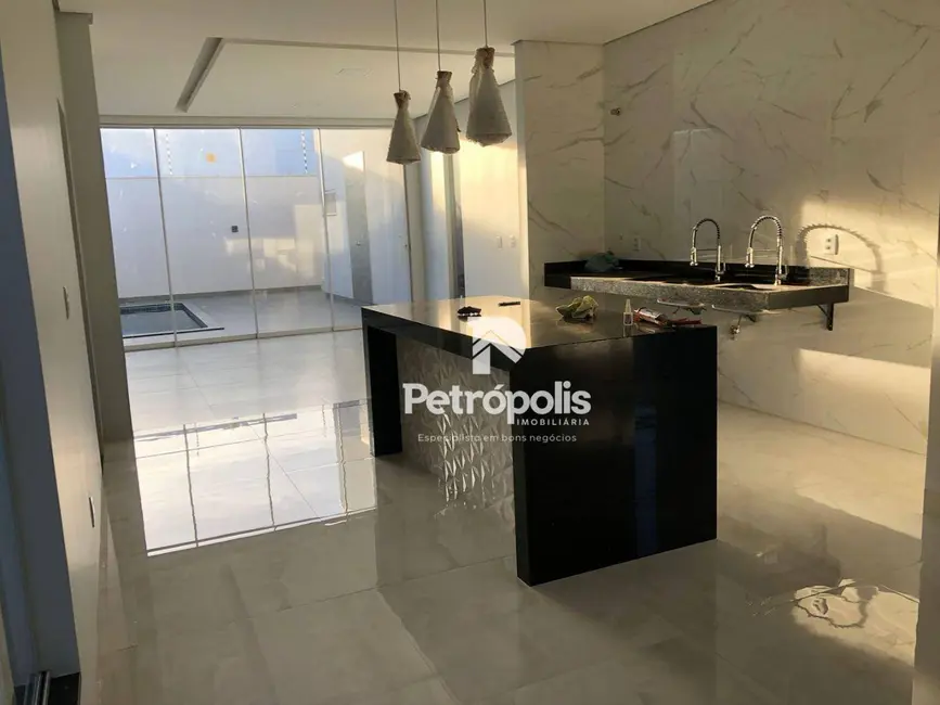 Foto 6 de Casa com 3 quartos à venda, 360m2 em Plano Diretor Sul, Palmas - TO