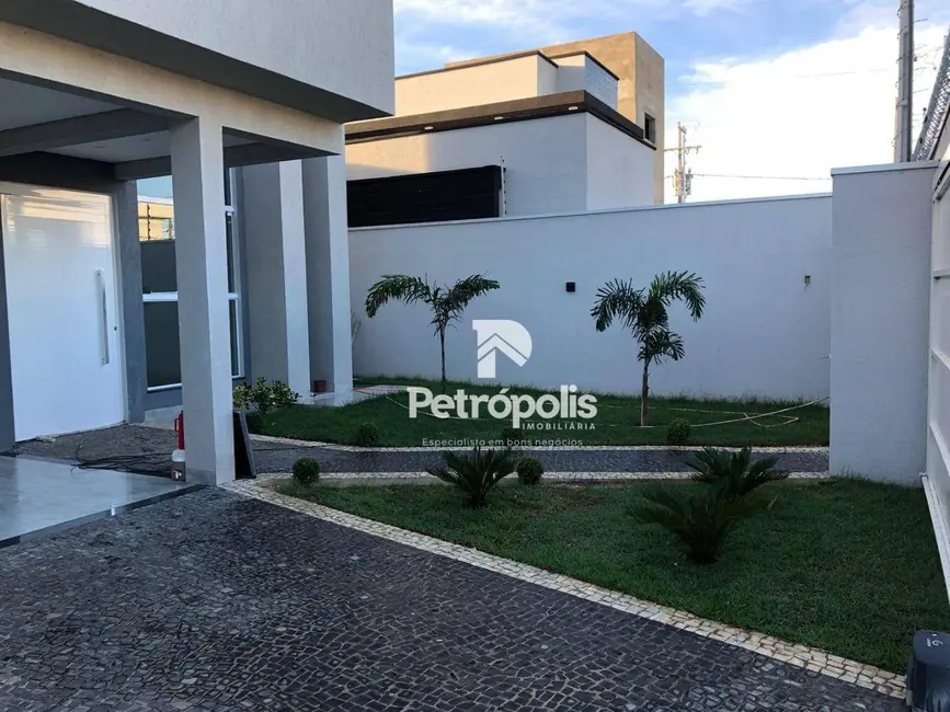 Foto 2 de Casa com 3 quartos à venda, 360m2 em Plano Diretor Sul, Palmas - TO