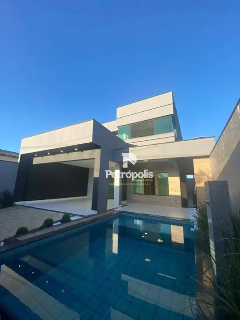 Foto 2 de Sobrado com 4 quartos à venda, 265m2 em Plano Diretor Sul, Palmas - TO