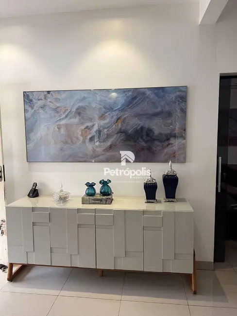 Sobrado com 3 quartos à venda, 275m2 em Plano Diretor Norte, Palmas - TO - imagem 3 Foto 3 de Sobrado com 3 quartos à venda, 275m2 em Plano Diretor Norte, Palmas - TO