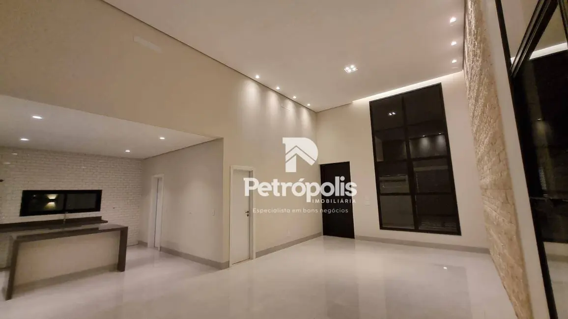 Foto 8 de Casa com 3 quartos à venda, 360m2 em Plano Diretor Sul, Palmas - TO