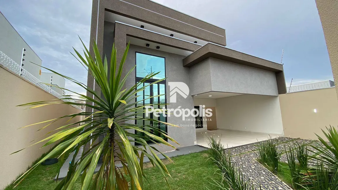 Foto 2 de Casa com 3 quartos à venda, 360m2 em Plano Diretor Sul, Palmas - TO