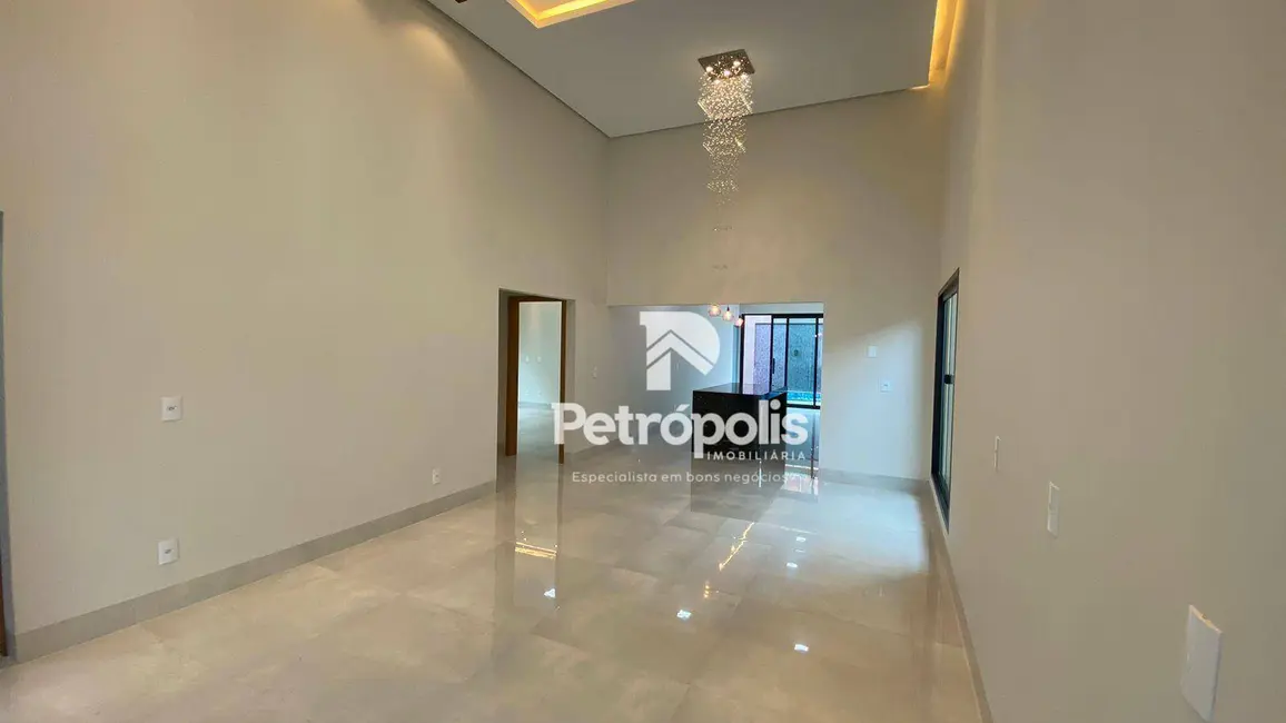 Foto 5 de Casa com 3 quartos à venda, 360m2 em Plano Diretor Sul, Palmas - TO
