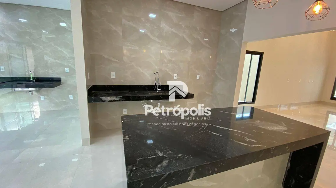 Foto 8 de Casa com 3 quartos à venda, 360m2 em Plano Diretor Sul, Palmas - TO