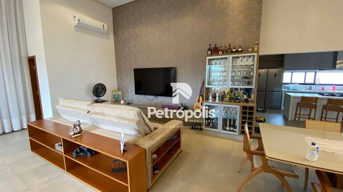 Foto 4 de Casa de Condomínio com 3 quartos à venda, 642m2 em Plano Diretor Norte, Palmas - TO