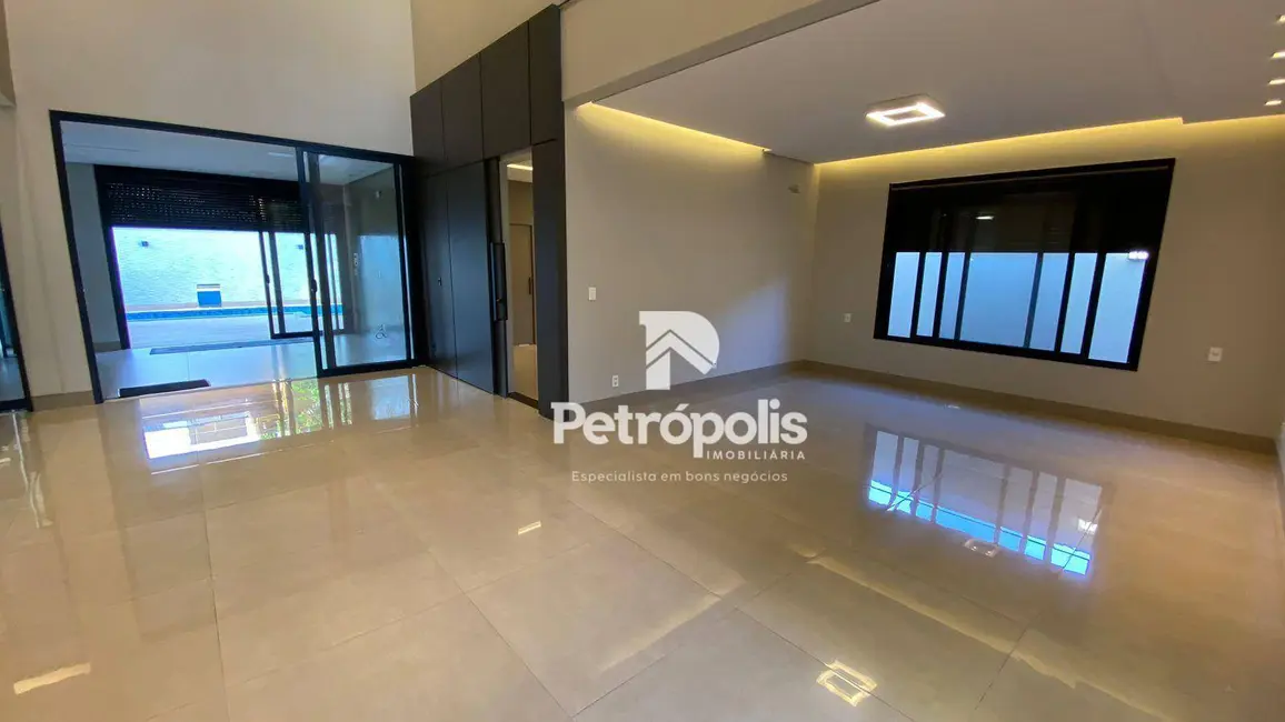 Foto 4 de Sobrado com 3 quartos à venda, 450m2 em Plano Diretor Norte, Palmas - TO