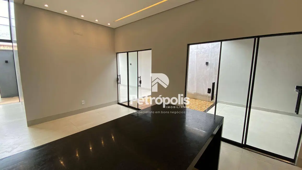 Casa com 3 quartos à venda, 174m2 em Plano Diretor Norte, Palmas - TO - imagem 5 Foto 5 de Casa com 3 quartos à venda, 174m2 em Plano Diretor Norte, Palmas - TO