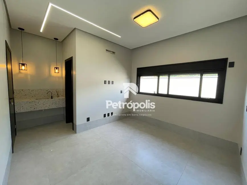 Foto 6 de Casa com 3 quartos à venda, 602m2 em Loteamento Caribe, Palmas - TO