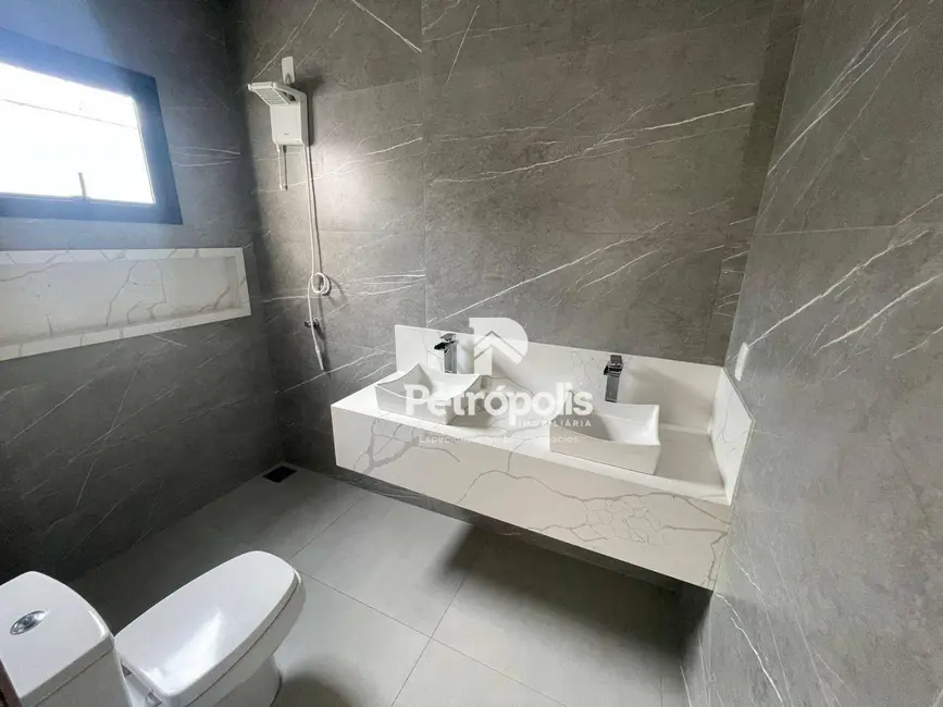 Foto 9 de Casa com 3 quartos à venda, 232m2 em Plano Diretor Sul, Palmas - TO