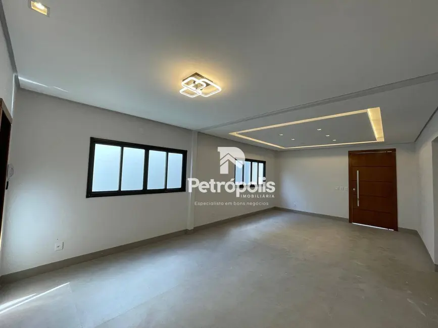 Foto 4 de Casa com 3 quartos à venda, 360m2 em Plano Diretor Sul, Palmas - TO