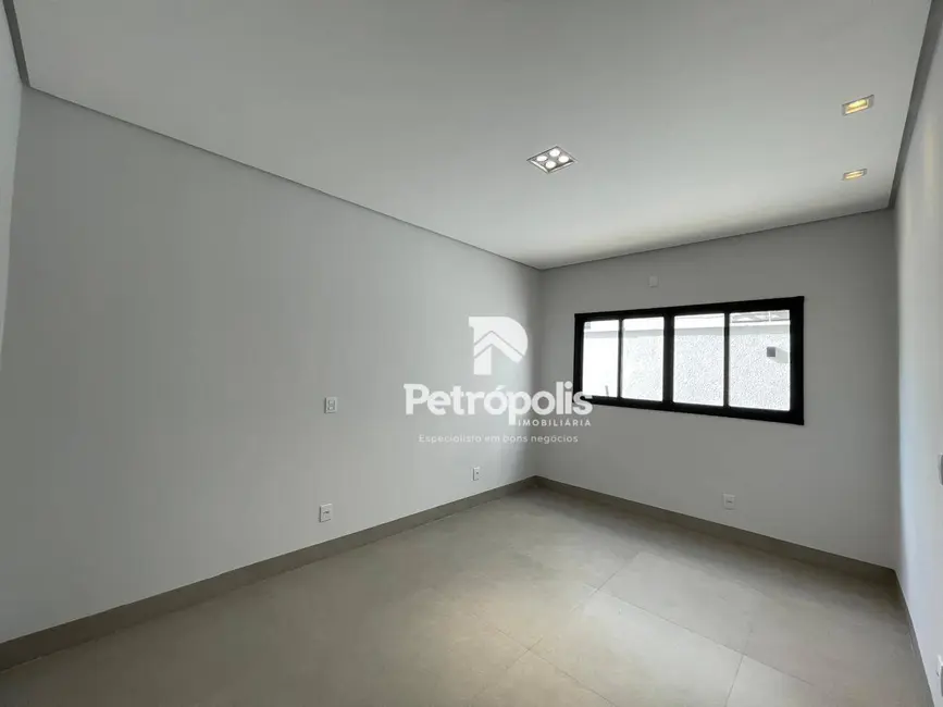 Foto 8 de Casa com 3 quartos à venda, 360m2 em Plano Diretor Sul, Palmas - TO