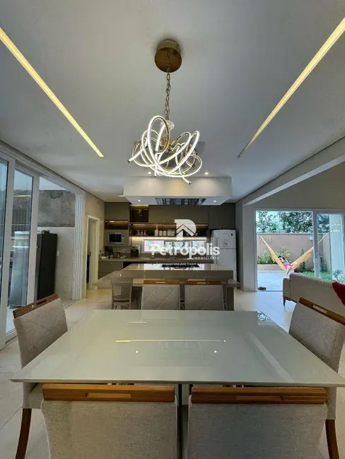 Foto 5 de Casa de Condomínio com 3 quartos à venda, 600m2 em Loteamento Caribe, Palmas - TO