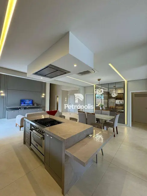 Foto 7 de Casa de Condomínio com 3 quartos à venda, 600m2 em Loteamento Caribe, Palmas - TO