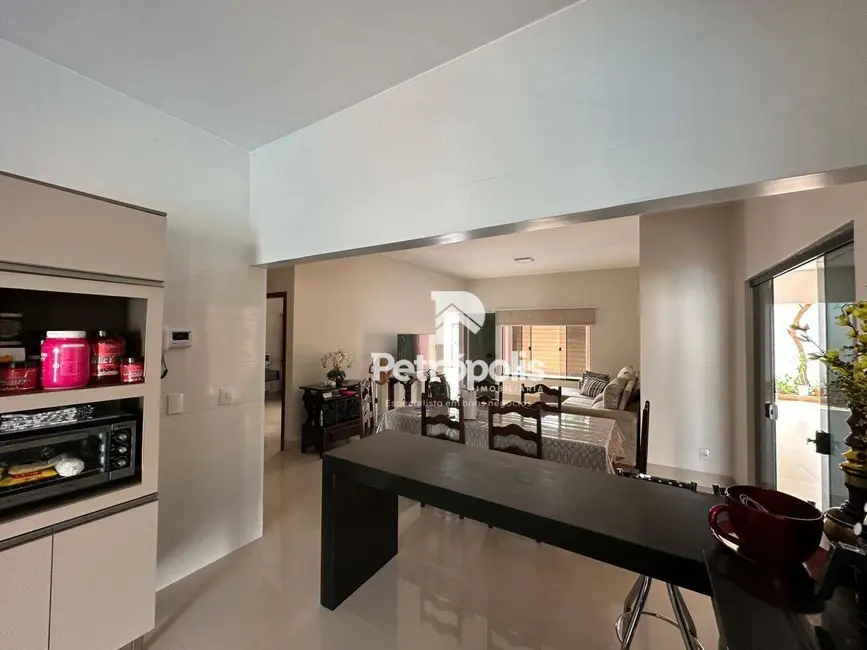 Foto 4 de Casa com 4 quartos à venda, 450m2 em Plano Diretor Sul, Palmas - TO