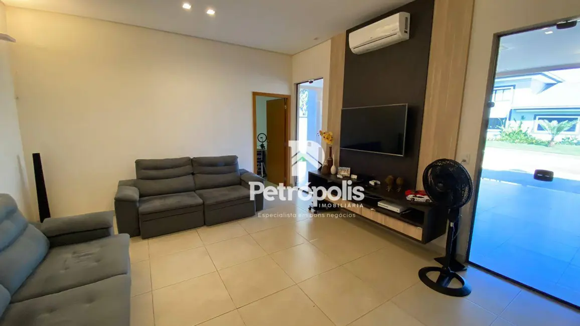 Casa de Condomínio com 5 quartos à venda, 1012m2 em Loteamento Residencial Polinésia, Palmas - TO - imagem 7 Foto 7 de Casa de Condomínio com 5 quartos à venda, 1012m2 em Loteamento Residencial Polinésia, Palmas - TO