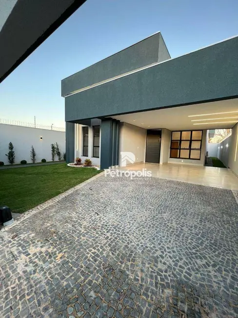 Foto 1 de Casa com 3 quartos à venda, 360m2 em Plano Diretor Sul, Palmas - TO