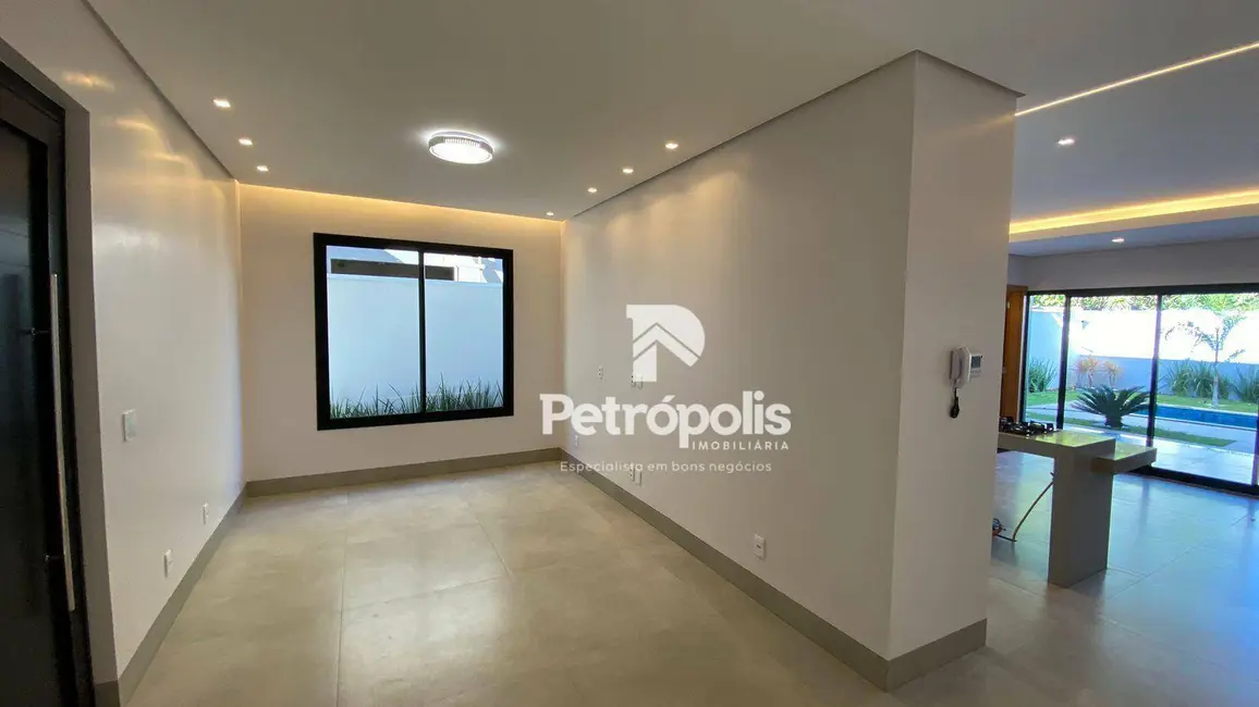 Foto 7 de Sobrado com 3 quartos à venda, 240m2 em Plano Diretor Sul, Palmas - TO