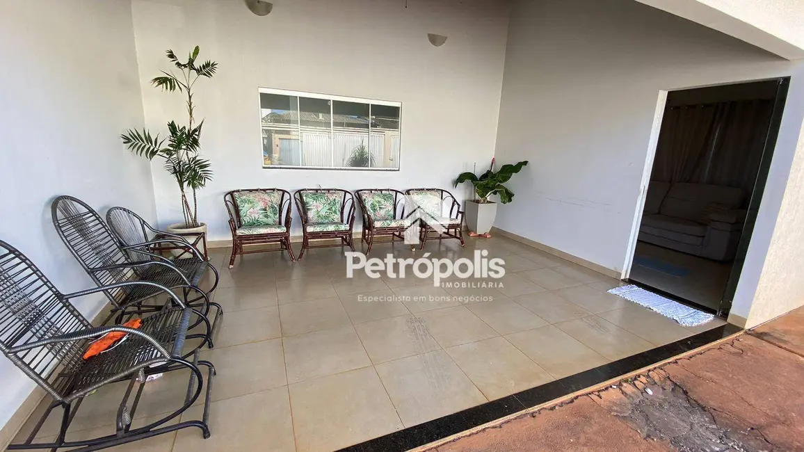 Casa com 3 quartos à venda, 240m2 em Plano Diretor Norte, Palmas - TO - imagem 3 Foto 3 de Casa com 3 quartos à venda, 240m2 em Plano Diretor Norte, Palmas - TO