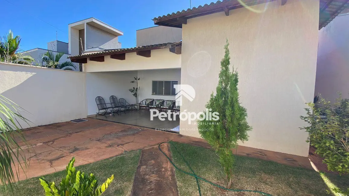Foto 1 de Casa com 3 quartos à venda, 240m2 em Plano Diretor Norte, Palmas - TO