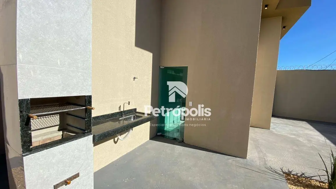 Foto 2 de Casa com 3 quartos à venda, 220m2 em Plano Diretor Sul, Palmas - TO