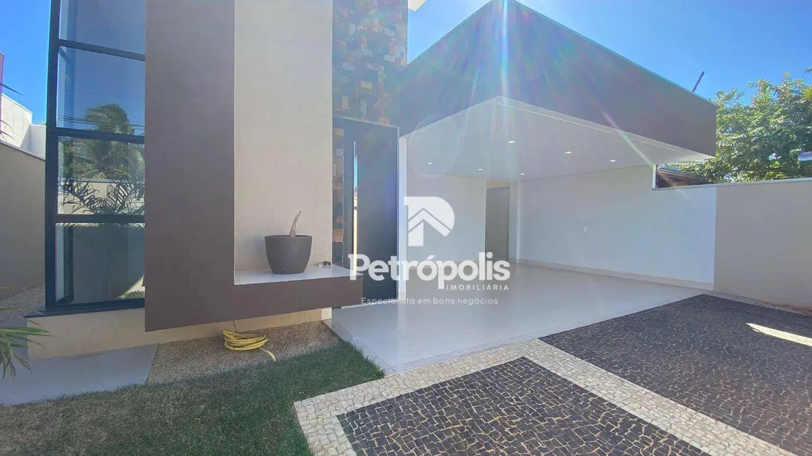 Foto 1 de Casa com 3 quartos à venda, 360m2 em Plano Diretor Sul, Palmas - TO