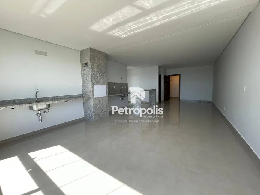 Apartamento com 3 quartos para alugar, 109m2 em Graciosa - Orla 14, Palmas - TO - imagem 3 Foto 3 de Apartamento com 3 quartos para alugar, 109m2 em Graciosa - Orla 14, Palmas - TO