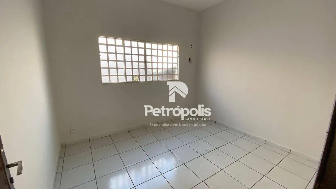 Casa com 3 quartos à venda, 210m2 em Plano Diretor Sul, Palmas - TO - imagem 7 Foto 7 de Casa com 3 quartos à venda, 210m2 em Plano Diretor Sul, Palmas - TO