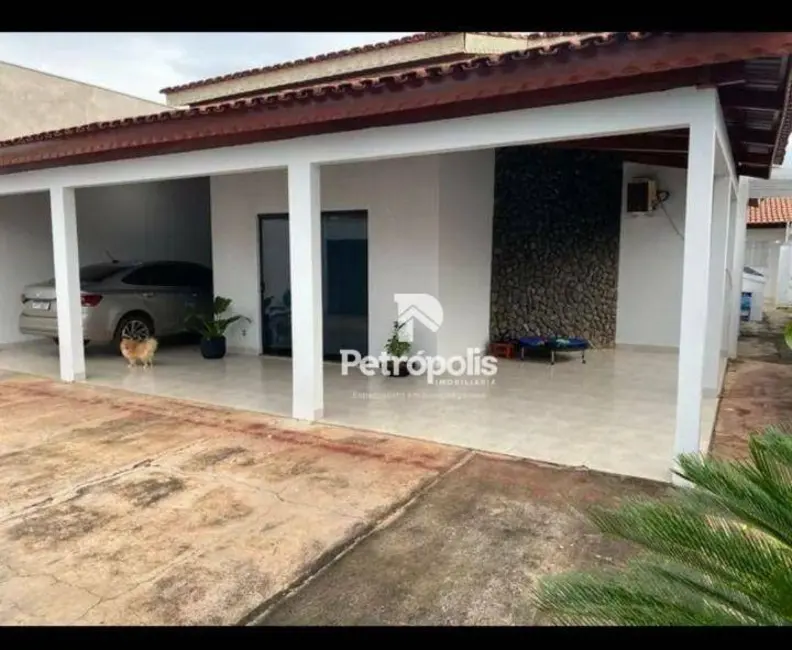 Foto 1 de Casa com 5 quartos à venda, 252m2 em Plano Diretor Sul, Palmas - TO