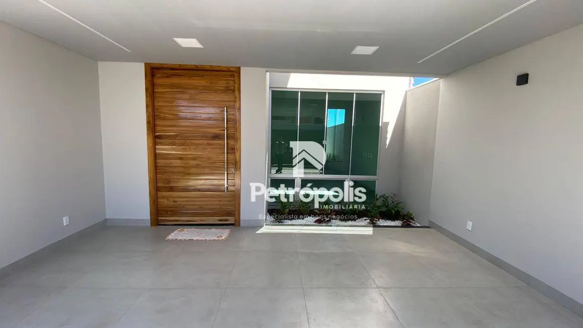 Foto 3 de Casa com 4 quartos à venda, 360m2 em Plano Diretor Sul, Palmas - TO