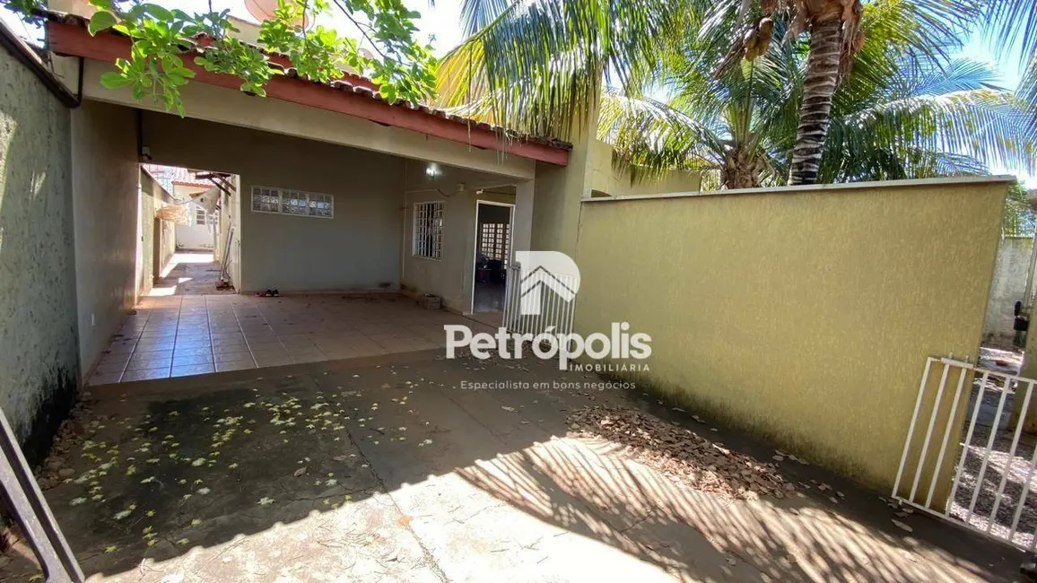 Foto 2 de Casa com 3 quartos à venda, 450m2 em Plano Diretor Sul, Palmas - TO