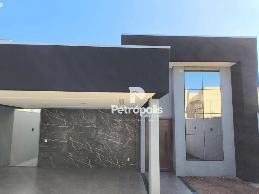 Foto 1 de Casa com 3 quartos à venda, 240m2 em Plano Diretor Norte, Palmas - TO