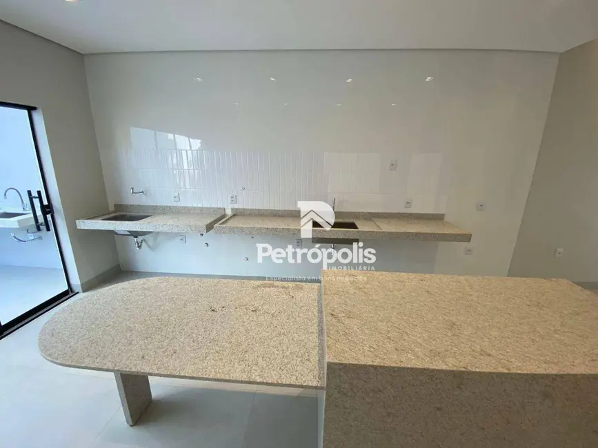 Foto 9 de Casa com 3 quartos à venda, 200m2 em Plano Diretor Sul, Palmas - TO