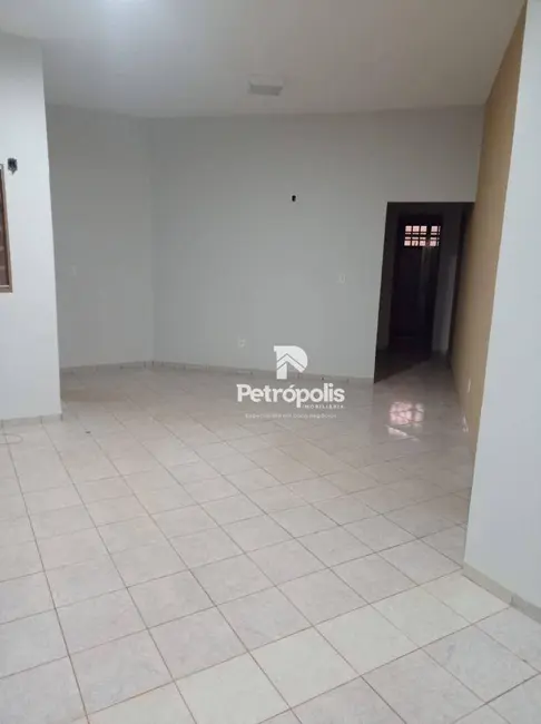 Casa com 3 quartos à venda, 450m2 em Plano Diretor Norte, Palmas - TO - imagem 9 Foto 9 de Casa com 3 quartos à venda, 450m2 em Plano Diretor Norte, Palmas - TO