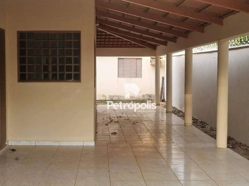 Foto 2 de Casa com 3 quartos à venda, 450m2 em Plano Diretor Norte, Palmas - TO