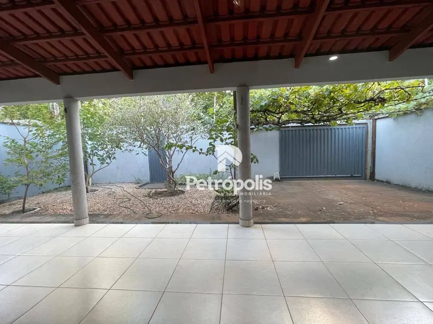 Foto 2 de Casa com 3 quartos à venda, 360m2 em Plano Diretor Sul, Palmas - TO