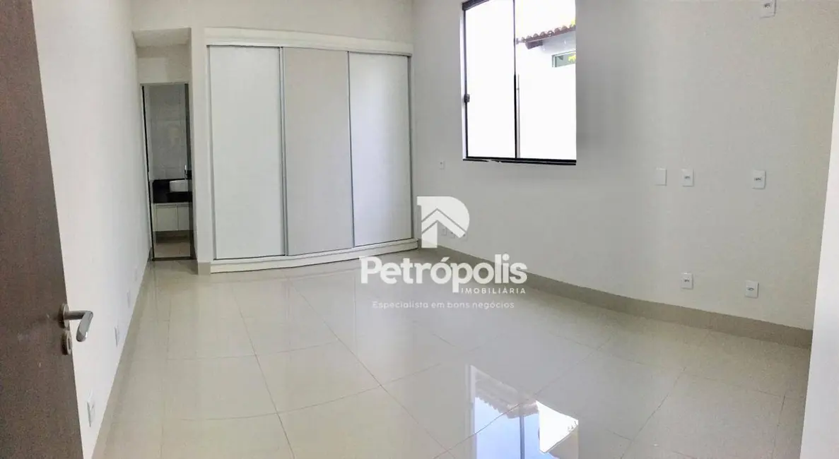 Foto 5 de Casa com 4 quartos à venda, 380m2 em Plano Diretor Sul, Palmas - TO