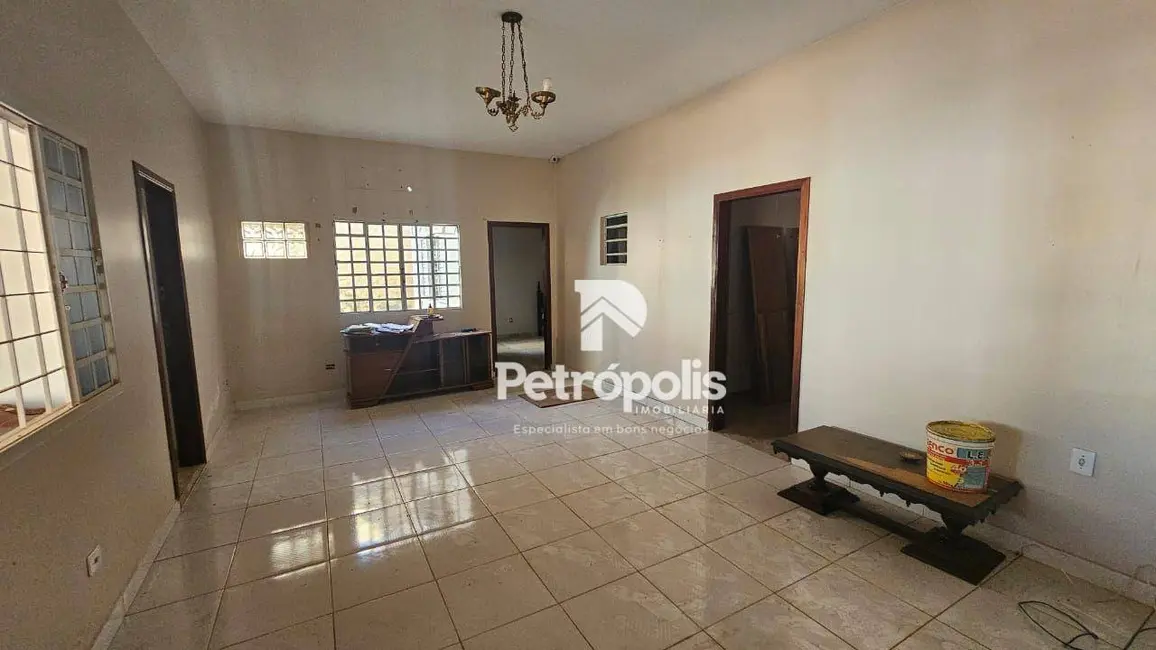 Casa com 5 quartos à venda, 720m2 em Plano Diretor Sul, Palmas - TO - imagem 2 Foto 2 de Casa com 5 quartos à venda, 720m2 em Plano Diretor Sul, Palmas - TO