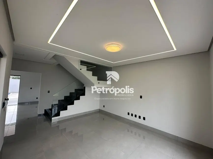 Foto 5 de Sobrado com 3 quartos à venda, 270m2 em Plano Diretor Sul, Palmas - TO