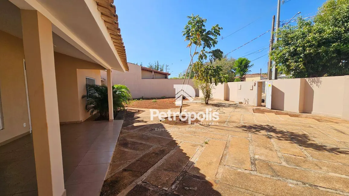 Foto 2 de Casa com 4 quartos à venda, 710m2 em Plano Diretor Sul, Palmas - TO