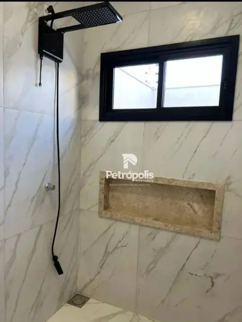 Casa com 3 quartos à venda, 300m2 em Plano Diretor Sul, Palmas - TO - imagem 5 Foto 5 de Casa com 3 quartos à venda, 300m2 em Plano Diretor Sul, Palmas - TO