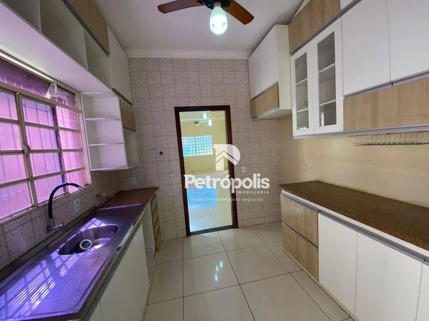 Foto 8 de Casa com 3 quartos à venda, 360m2 em Plano Diretor Sul, Palmas - TO