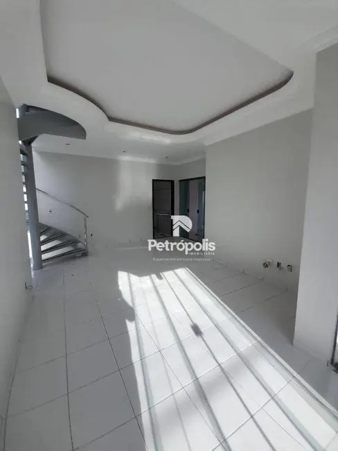 Sobrado com 3 quartos à venda, 360m2 em Plano Diretor Sul, Palmas - TO - imagem 4 Foto 4 de Sobrado com 3 quartos à venda, 360m2 em Plano Diretor Sul, Palmas - TO