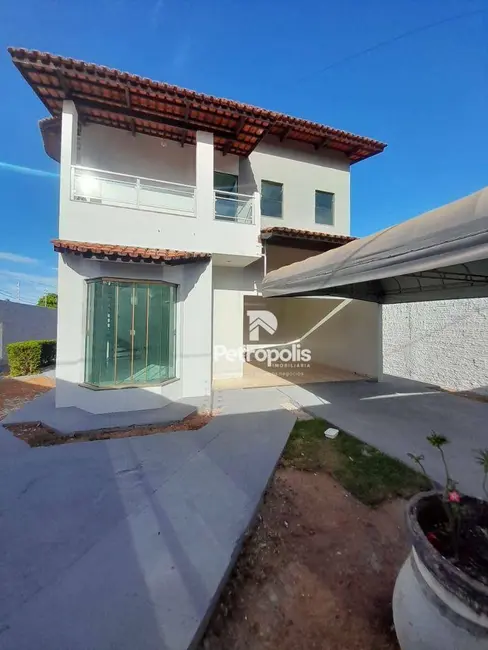 Sobrado com 3 quartos à venda, 360m2 em Plano Diretor Sul, Palmas - TO - imagem 3 Foto 3 de Sobrado com 3 quartos à venda, 360m2 em Plano Diretor Sul, Palmas - TO