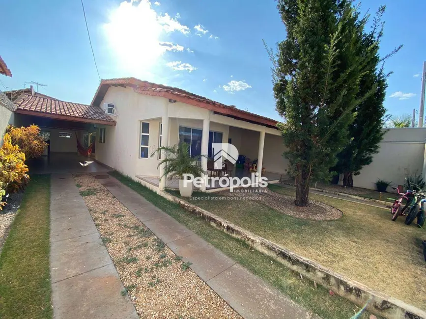 Foto 2 de Casa com 3 quartos à venda, 360m2 em Plano Diretor Sul, Palmas - TO
