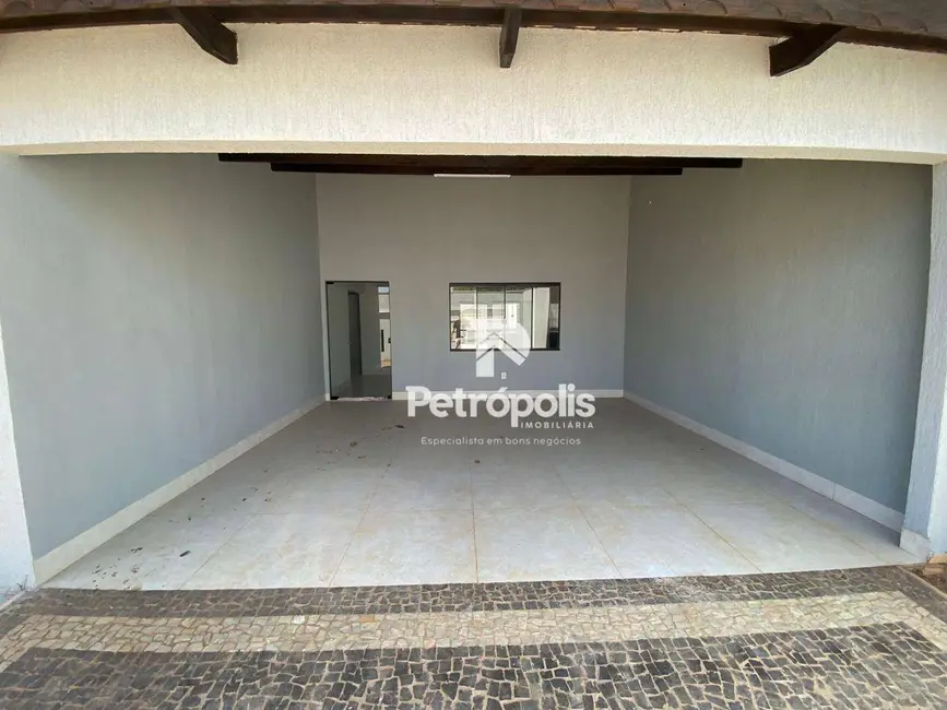 Casa com 3 quartos à venda, 360m2 em Plano Diretor Norte, Palmas - TO - imagem 3 Foto 3 de Casa com 3 quartos à venda, 360m2 em Plano Diretor Norte, Palmas - TO